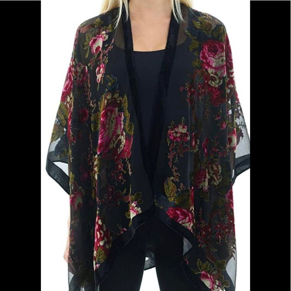 NWT Velvet Floral Kimono Cardigan (one size)